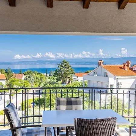 Barjaktaric 4* マリンスカ