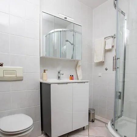 ゲストハウス Barjaktaric