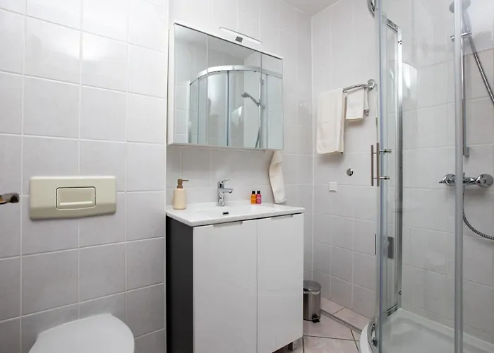 Barjaktaric Konukevi Malinska